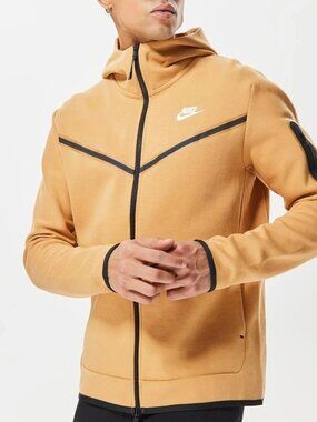 NIKE men's hooded jacket large
